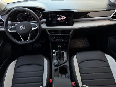 2026 Volkswagen Taos 1.5T SEL