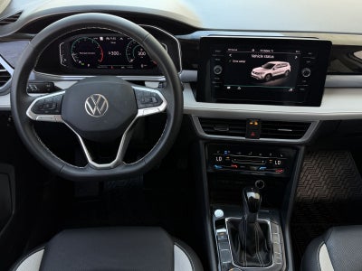 2026 Volkswagen Taos 1.5T SEL