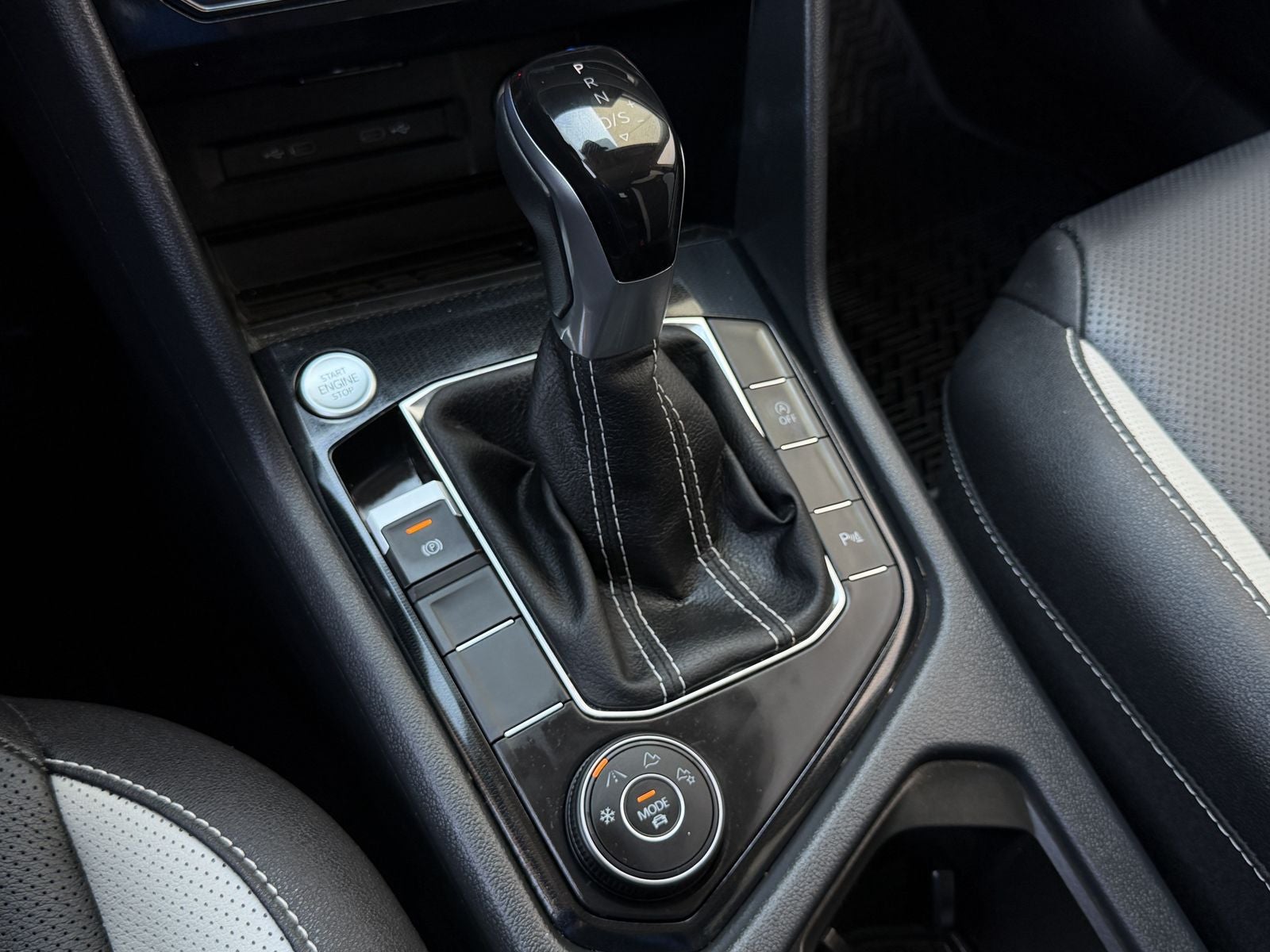 2026 Volkswagen Taos 1.5T SEL