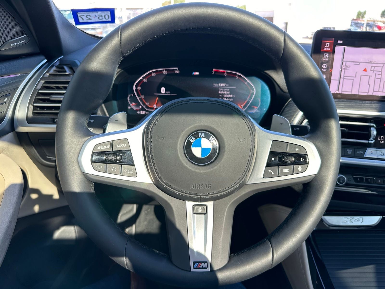 2025 BMW X4 xDrive30i