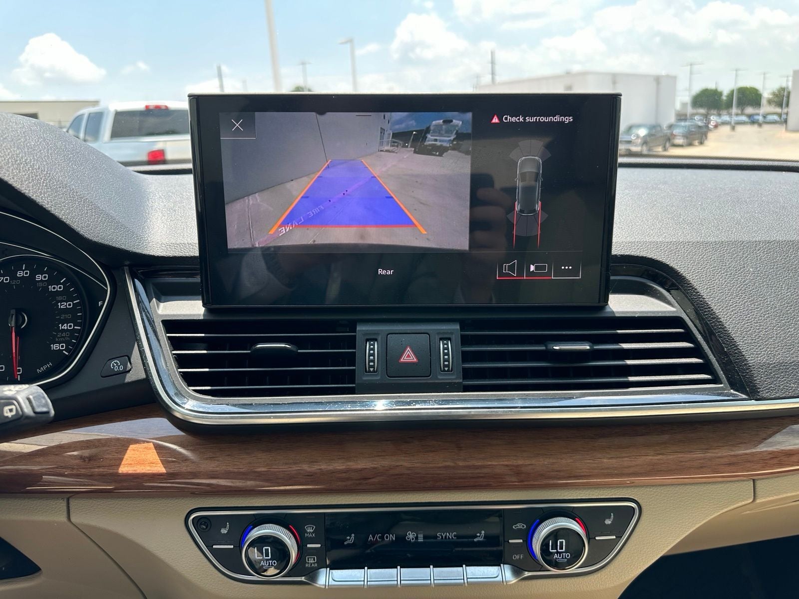 2022 Audi Q5 45 S line Premium quattro