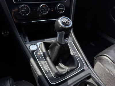 2019 Volkswagen Golf R DCC & Navigation 4Motion