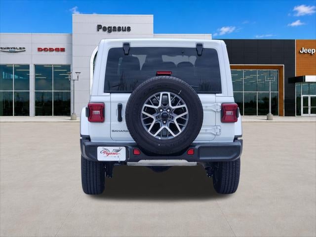 2025 Jeep Wrangler 4-Door Sahara 4x4