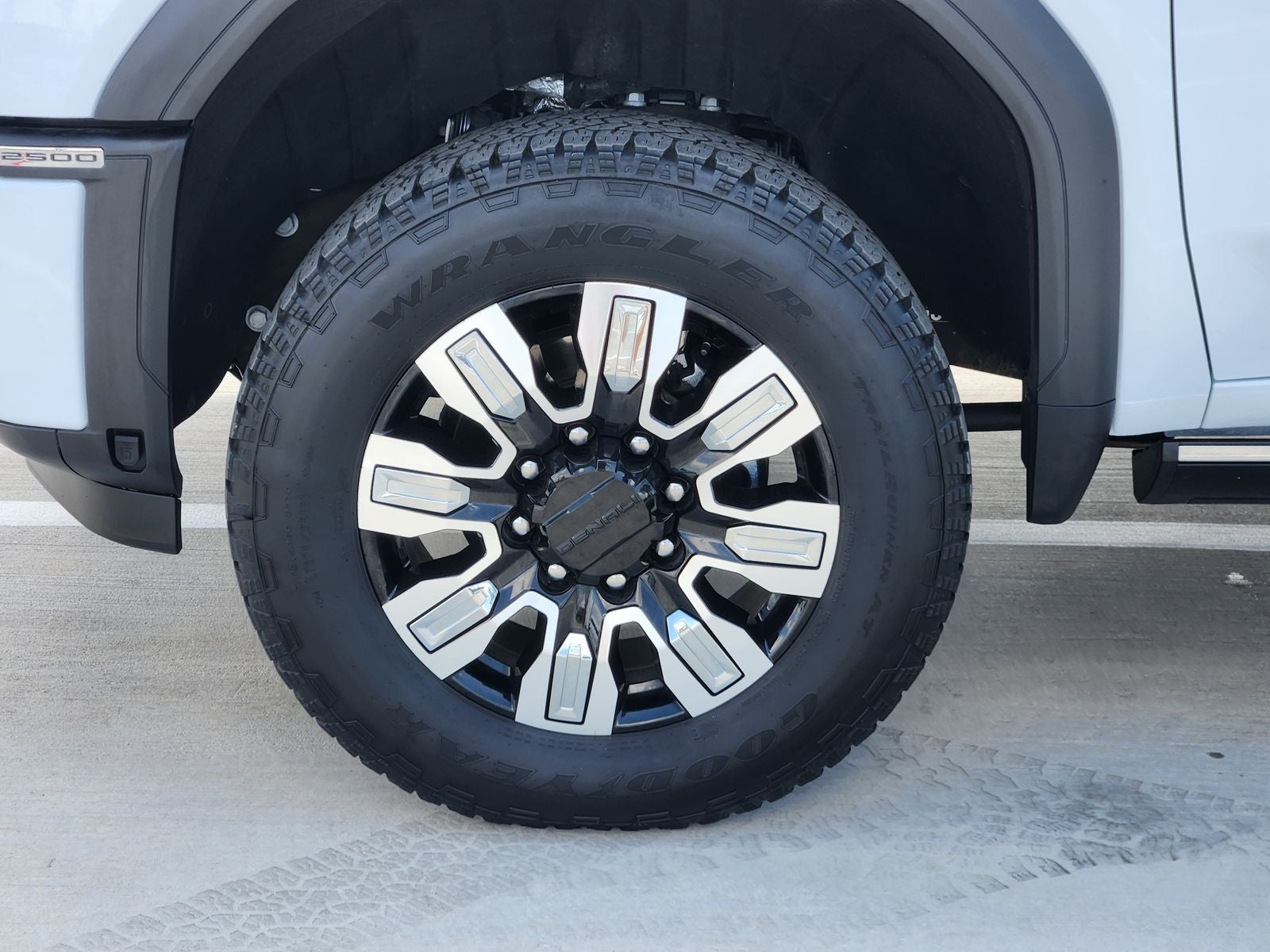 2026 GMC Sierra 2500 HD Crew Cab, Standard Bed, Denali, 4WD