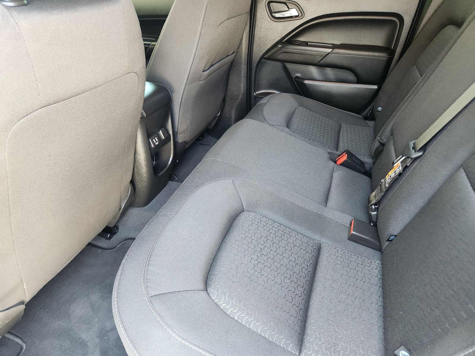 2022 GMC Canyon 4WD Crew Cab Short Box Elevation