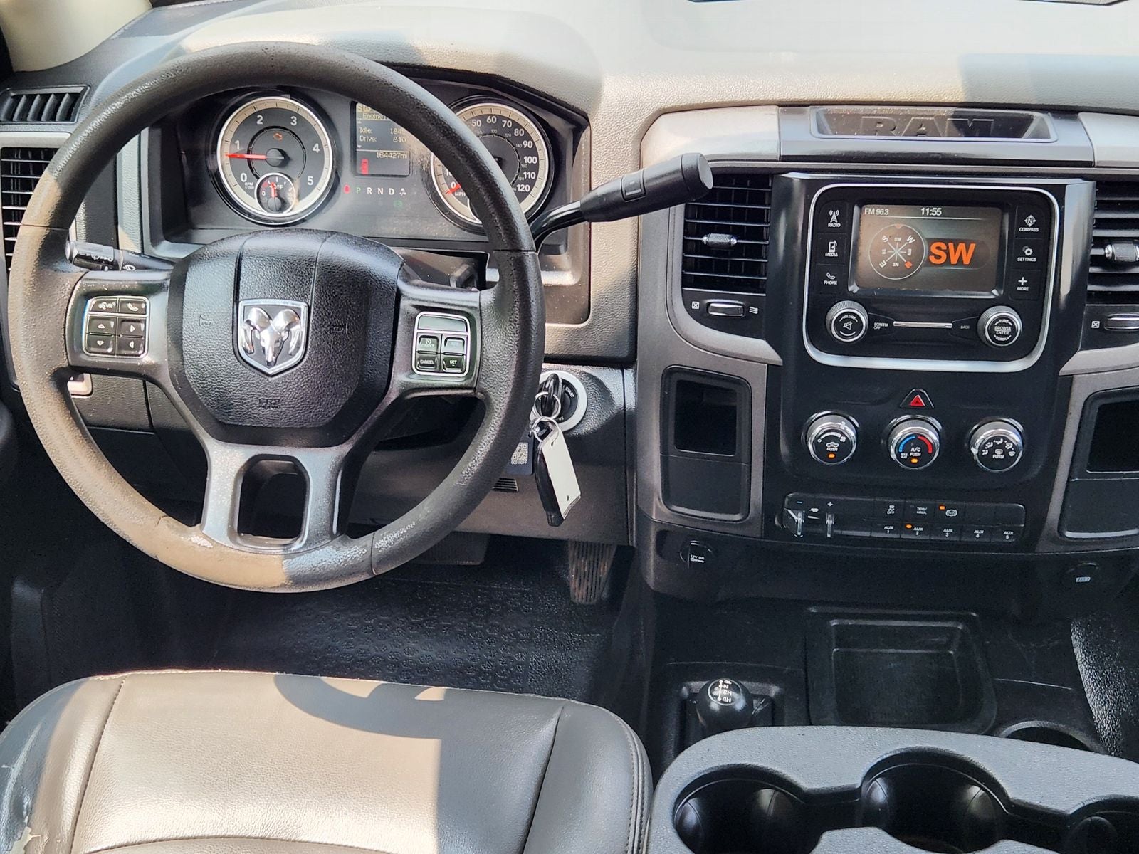 2018 RAM 3500 Chassis Tradesman/SLT/Laramie