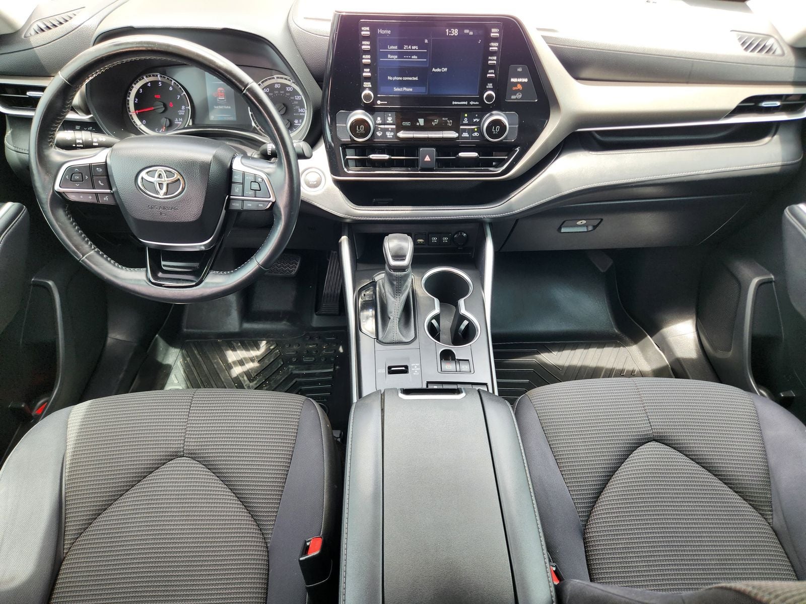 2021 Toyota Highlander LE