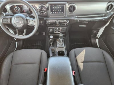2023 Jeep Wrangler 4-Door Willys 4x4