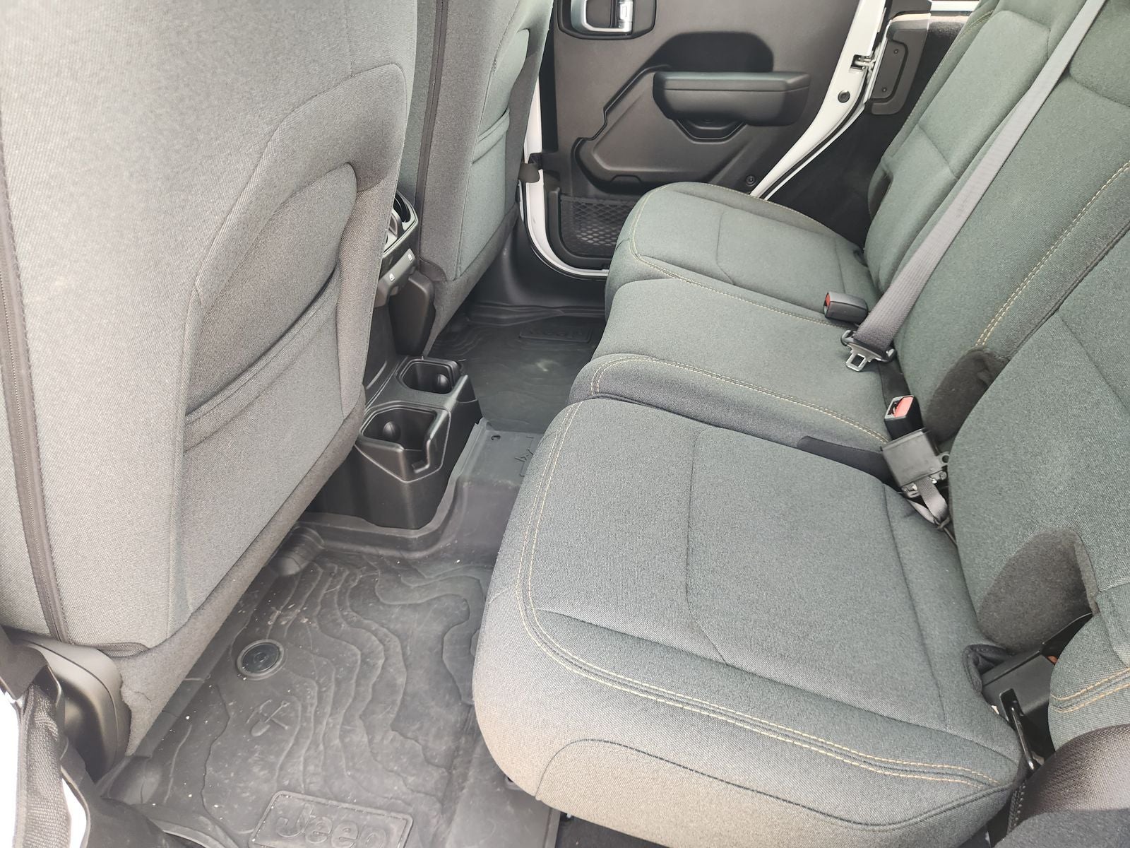 2025 Jeep Wrangler 4-Door Sport 4x4