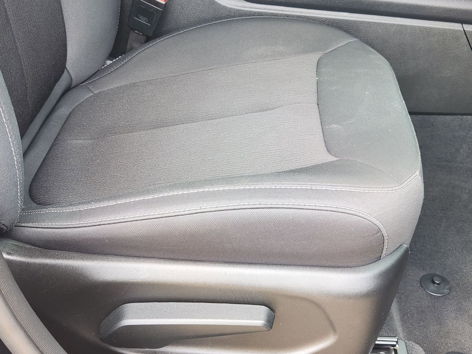 2025 Jeep Grand Cherokee Laredo X 4x2