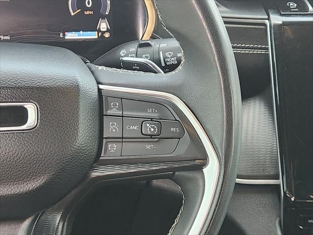 2025 Jeep Grand Cherokee Laredo X 4x2