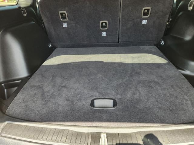 2025 Jeep Grand Cherokee Laredo X 4x2