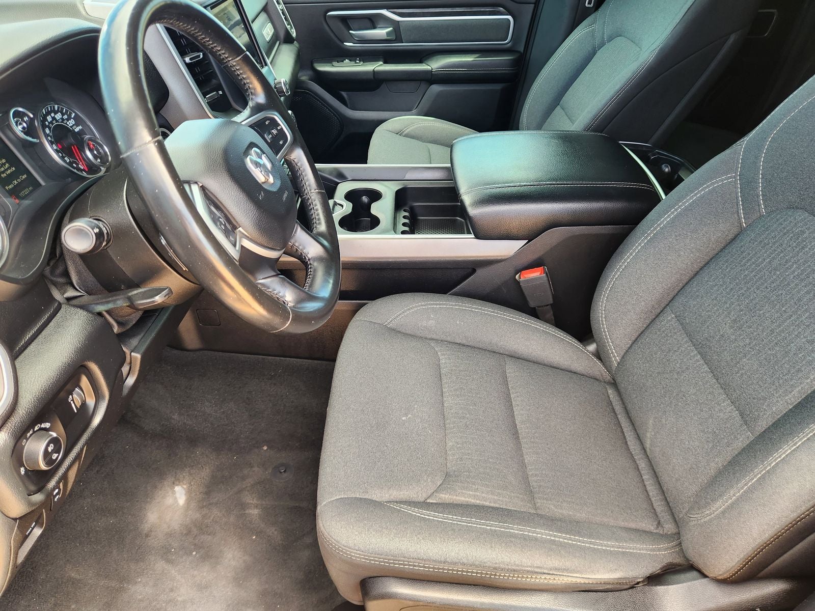 2021 RAM Ram 1500 Lone Star Quad Cab 4x2 6'4' Box