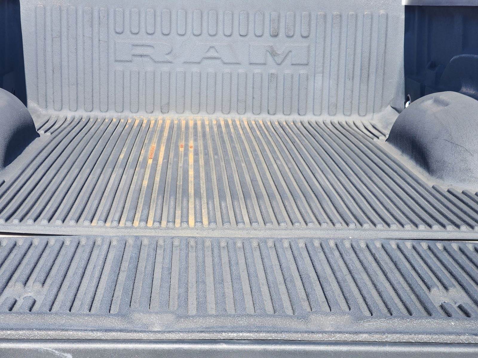 2022 RAM Ram 1500 Lone Star Quad Cab 4x2 6'4' Box