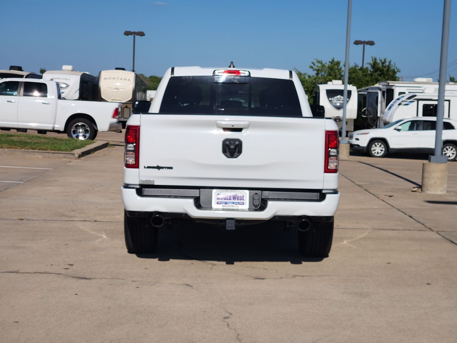 2022 RAM Ram 1500 Lone Star Quad Cab 4x2 6'4' Box
