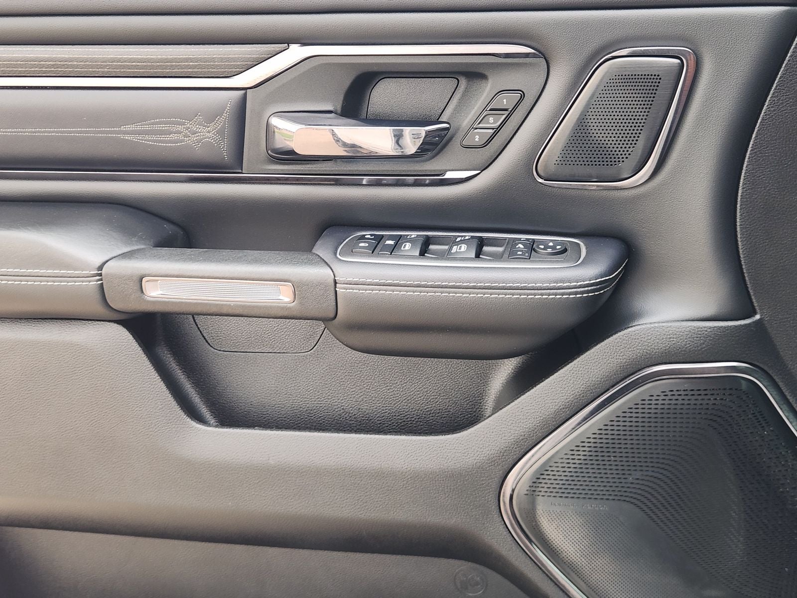 2024 RAM Ram 1500 Limited Crew Cab 4x4 5'7' Box