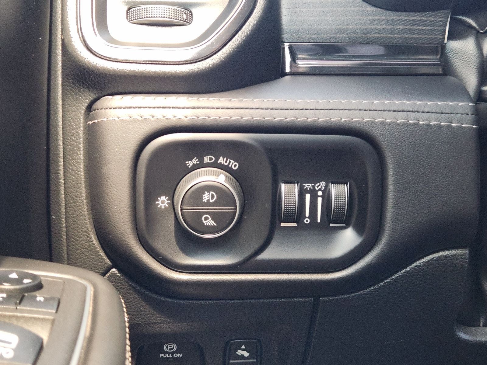 2022 RAM Ram 1500 Limited