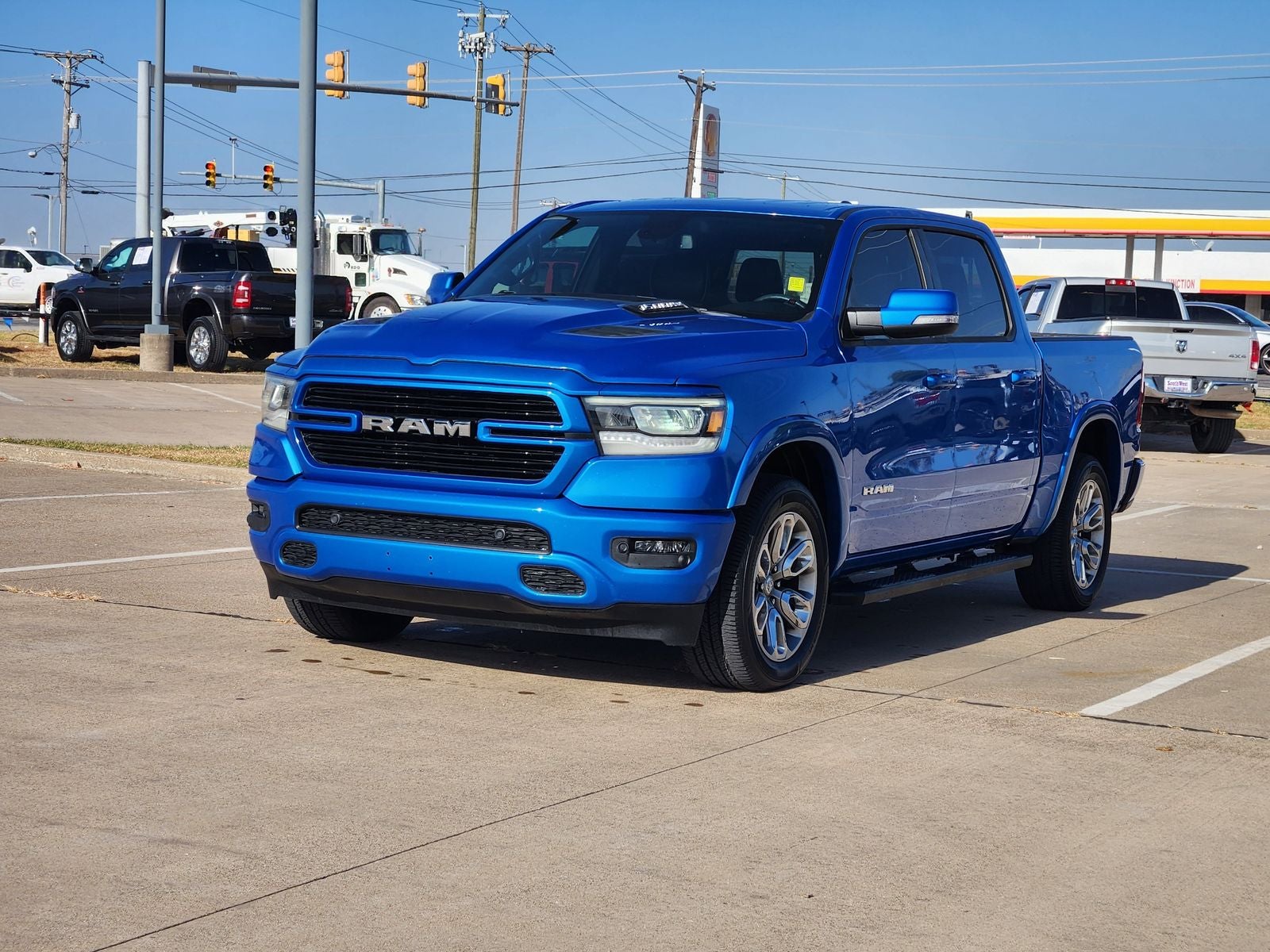 2020 RAM Ram 1500 Laramie Crew Cab 4x4 5'7' Box