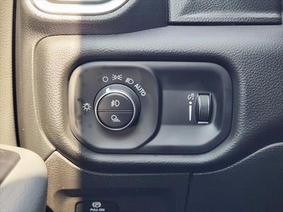 2023 RAM Ram 1500 Big Horn Crew Cab 4x4 6'4' Box