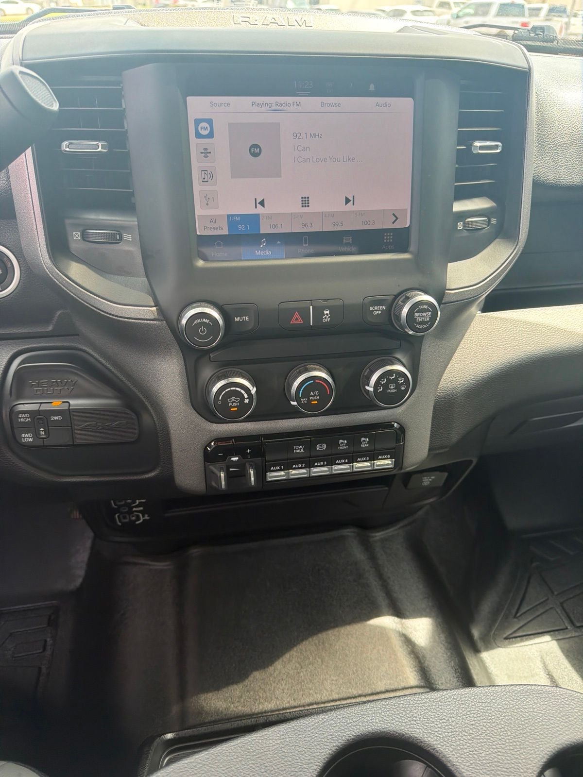 2023 RAM Ram 3500 Tradesman Crew Cab 4x4 8' Box