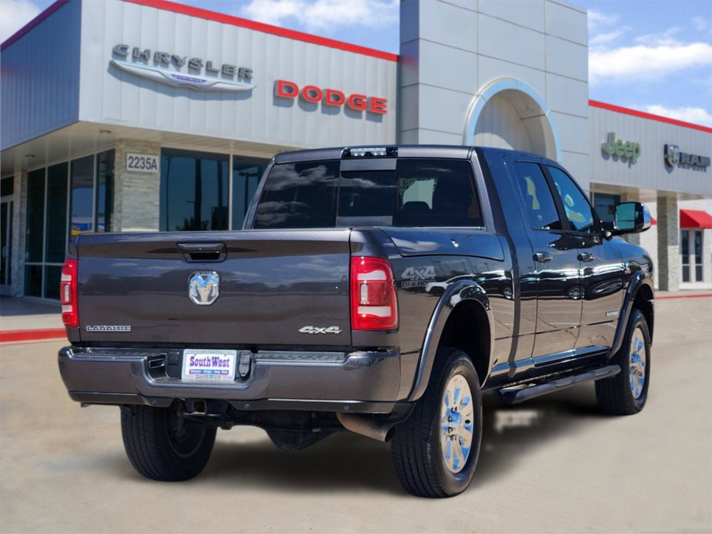 2021 RAM Ram 2500 Laramie Mega Cab 4x4 6'4' Box