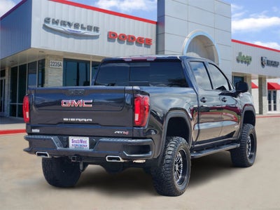 2023 GMC Sierra 1500 4WD Crew Cab Short Box AT4