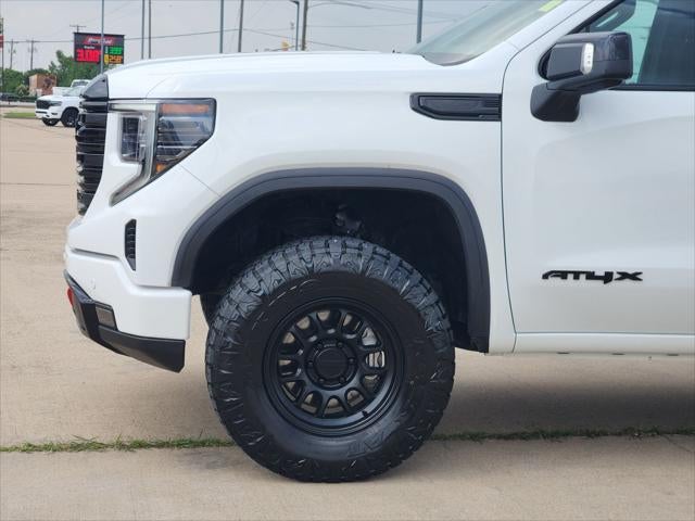 2023 GMC Sierra 1500 4WD Crew Cab Short Box AT4X
