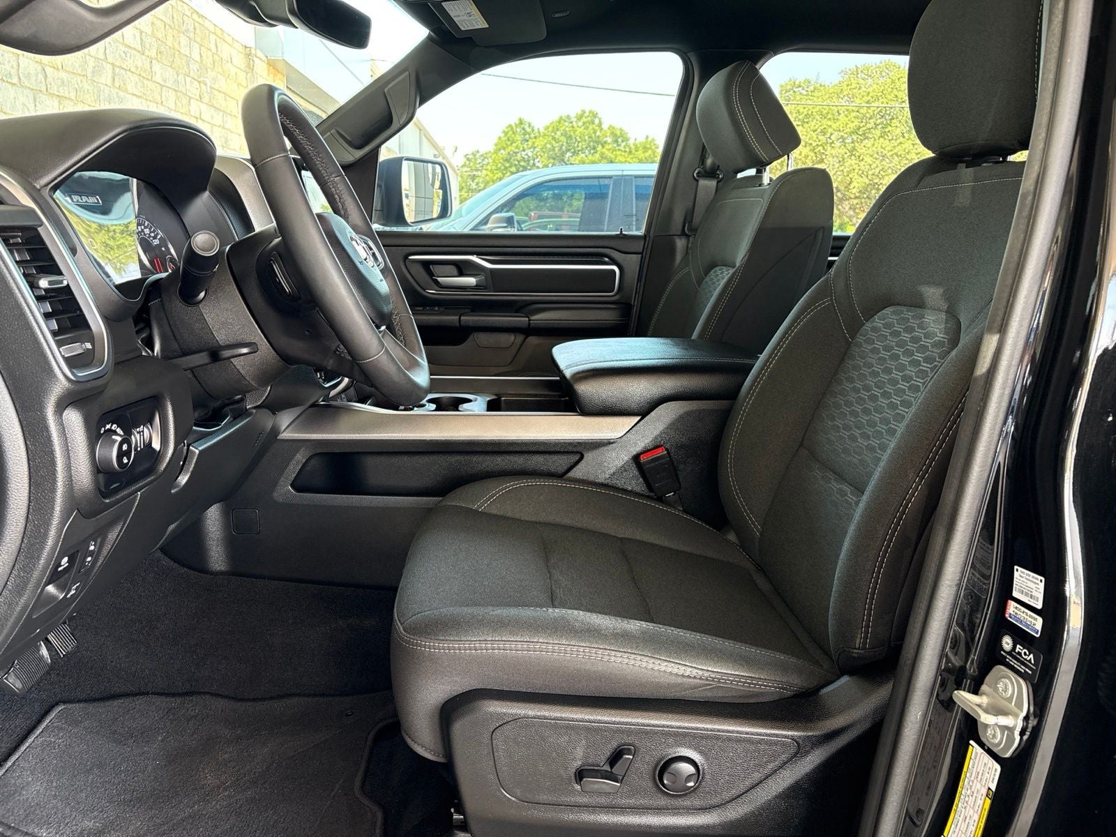 2025 RAM Ram 1500 Lone Star Crew Cab 4x4 5'7' Box