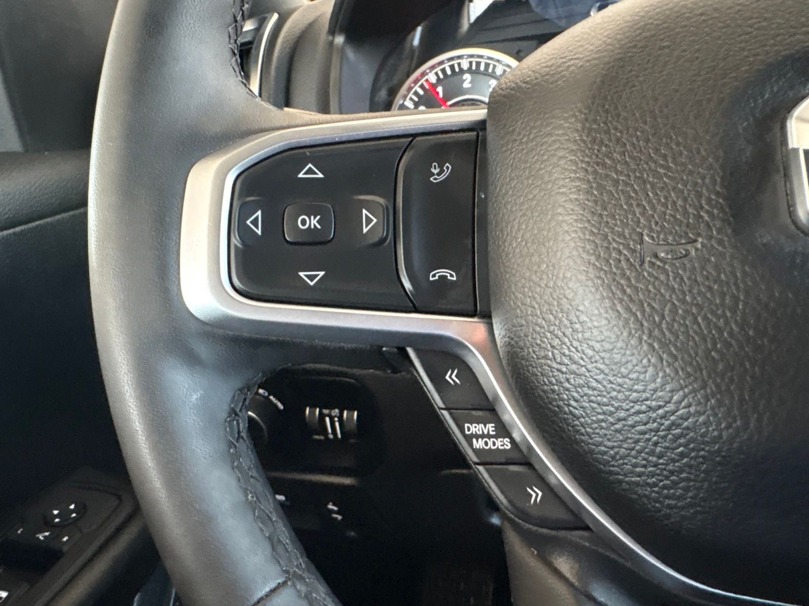 2025 RAM Ram 1500 Lone Star Crew Cab 4x4 5'7' Box