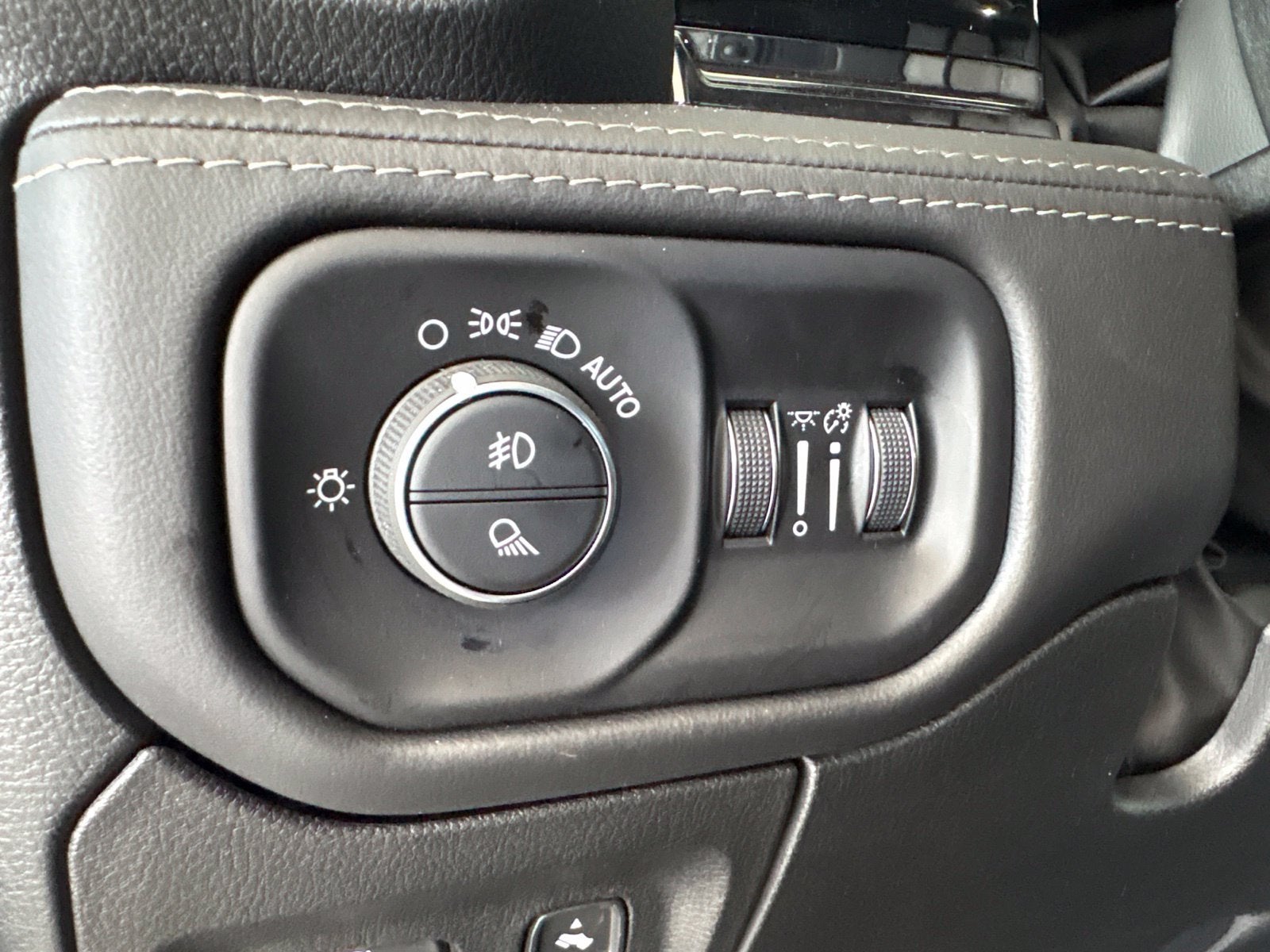 2026 RAM Ram 1500 Limited