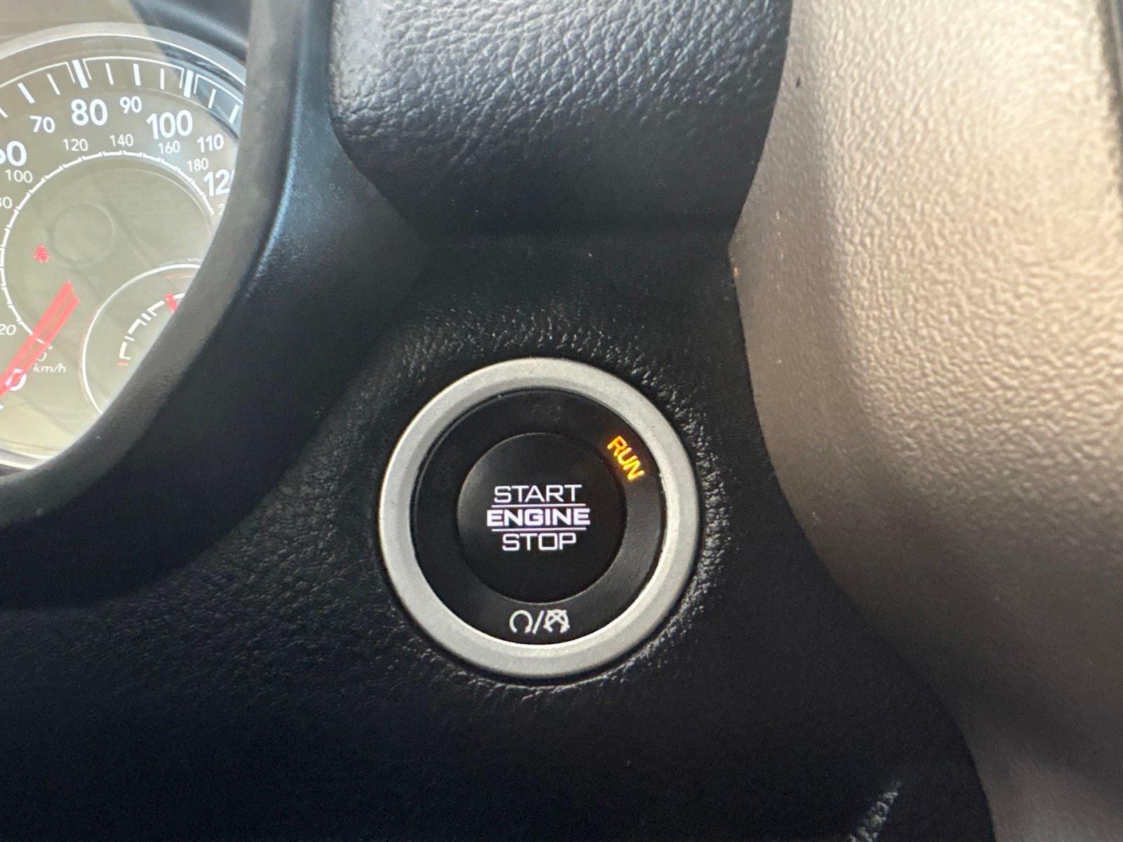 2019 RAM Ram 1500 Laramie Crew Cab 4x4 5'7' Box