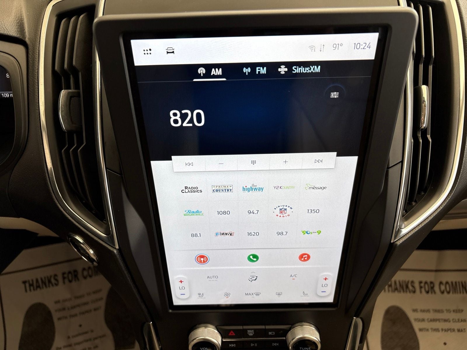 2022 Ford Edge Titanium