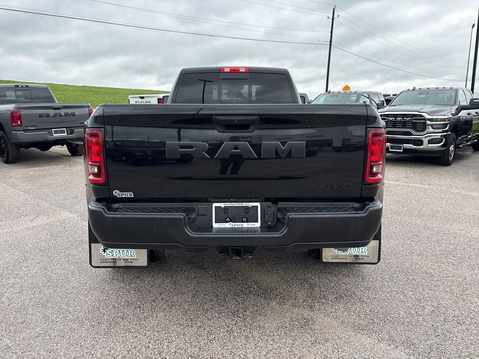 2025 RAM Ram 3500 Tradesman Crew Cab 4x4 8' Box