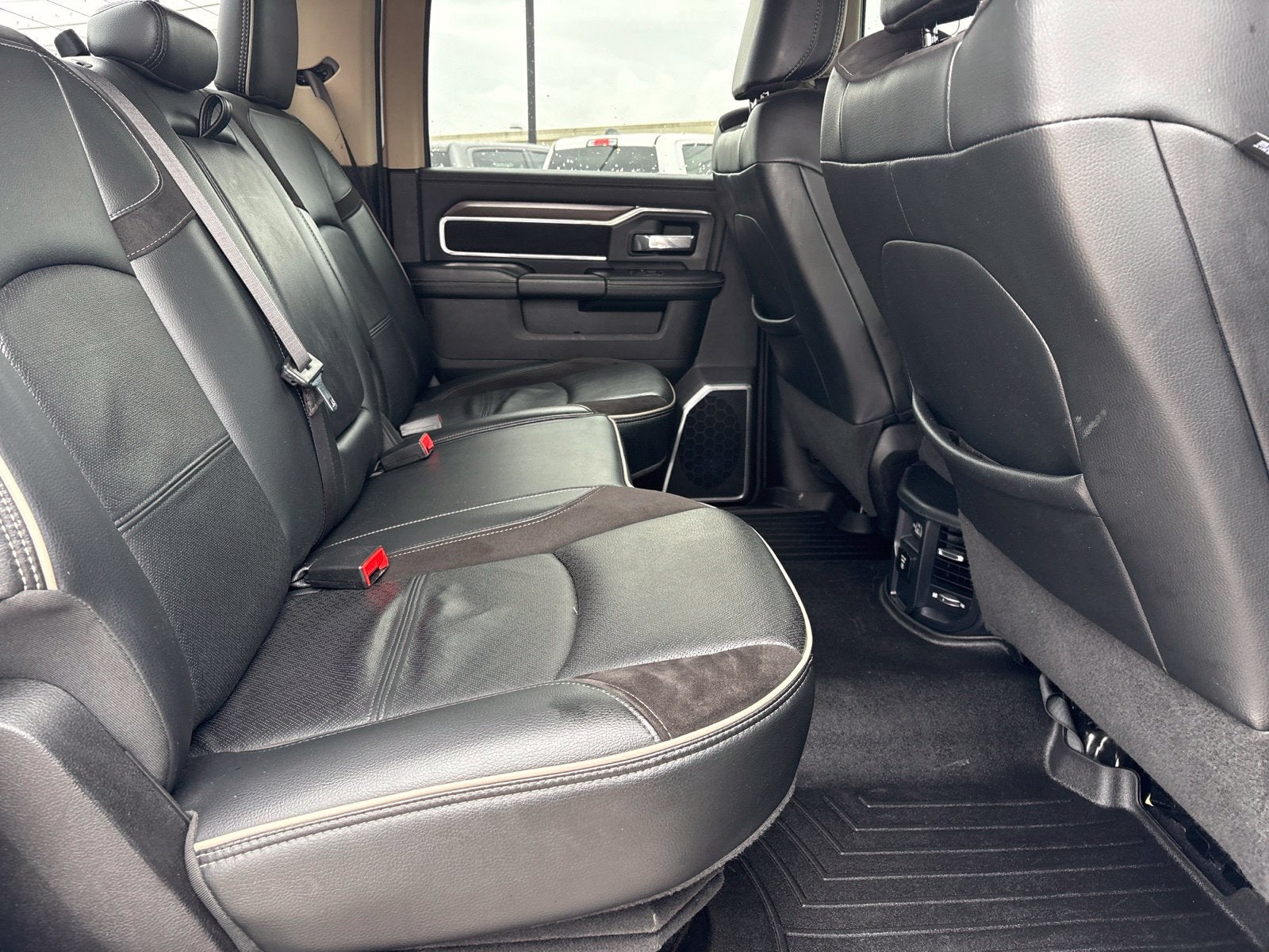 2022 RAM Ram 2500 Laramie Crew Cab 4x4 6'4' Box