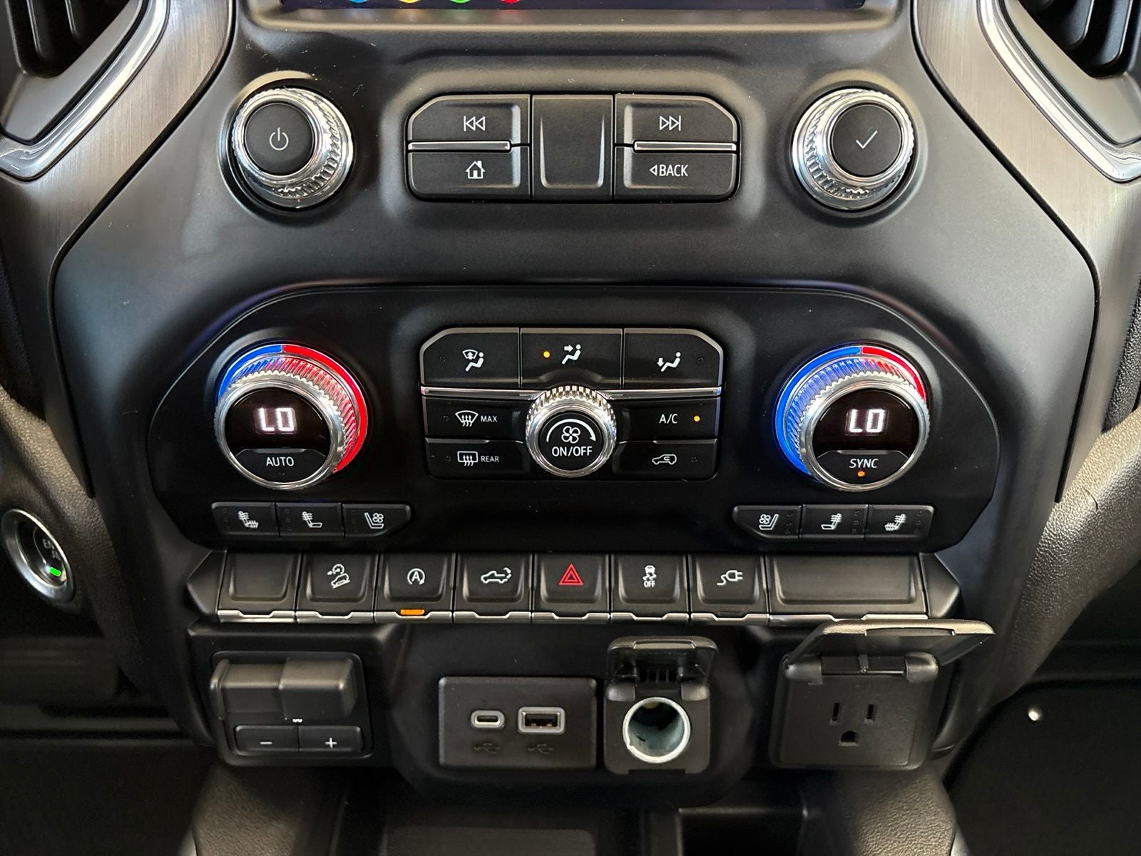 2021 GMC Sierra 1500 4WD Crew Cab Short Box AT4