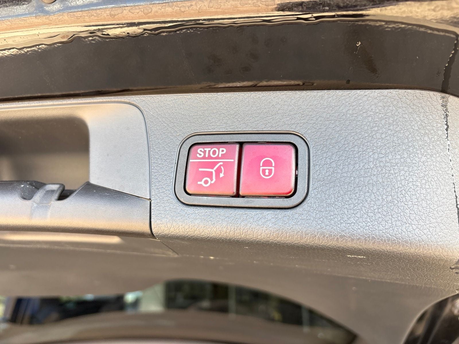 2023 Mercedes-Benz GLB 250 4MATIC®