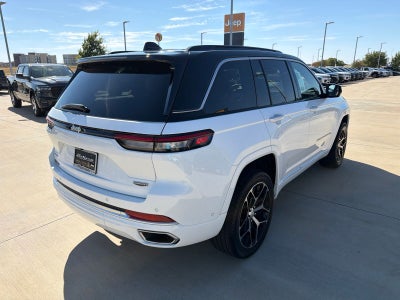 2025 Jeep Grand Cherokee Summit Reserve 4x4