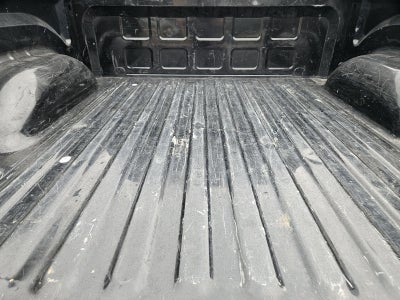 2023 RAM 1500 Classic SLT Crew Cab 4x4 5'7' Box