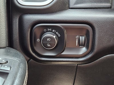 2022 RAM Ram 3500 Big Horn Crew Cab 4x4 8' Box