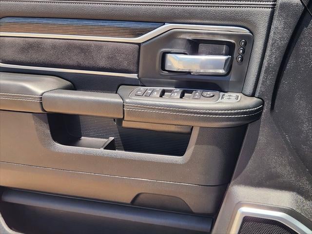 2024 RAM Ram 3500 Laramie Mega Cab 4x4 6'4' Box