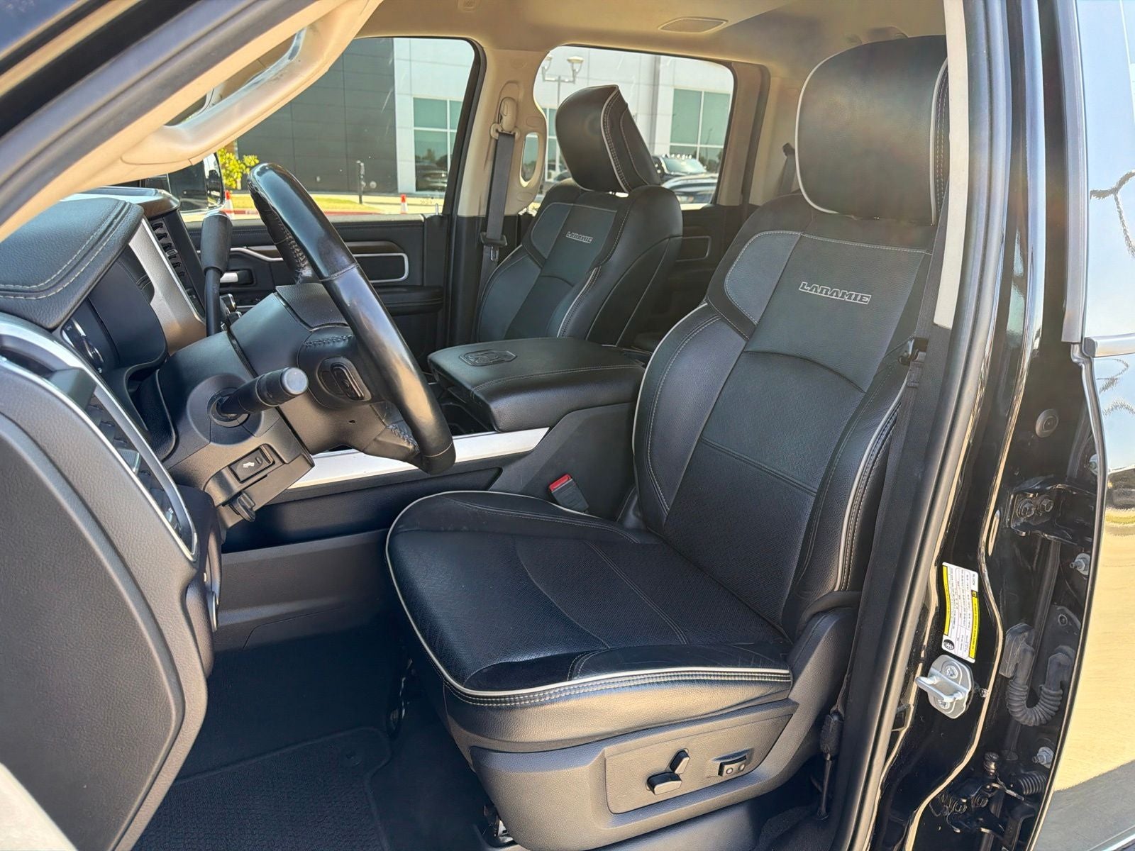 2022 RAM Ram 2500 Laramie Crew Cab 4x4 6'4' Box