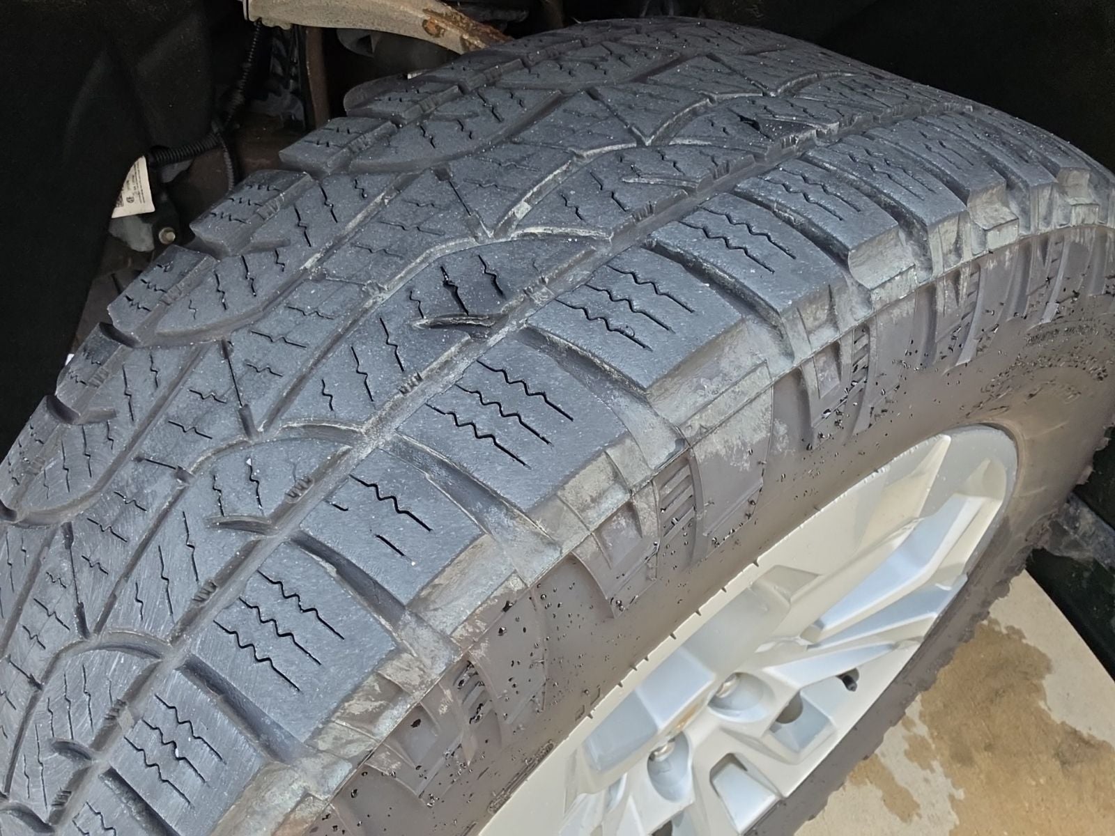 2023 Chevrolet Silverado 1500 4WD Crew Cab Short Bed LTZ