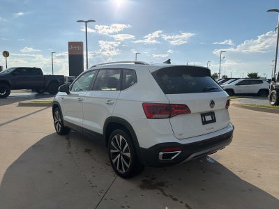 2024 Volkswagen Taos 1.5T SE