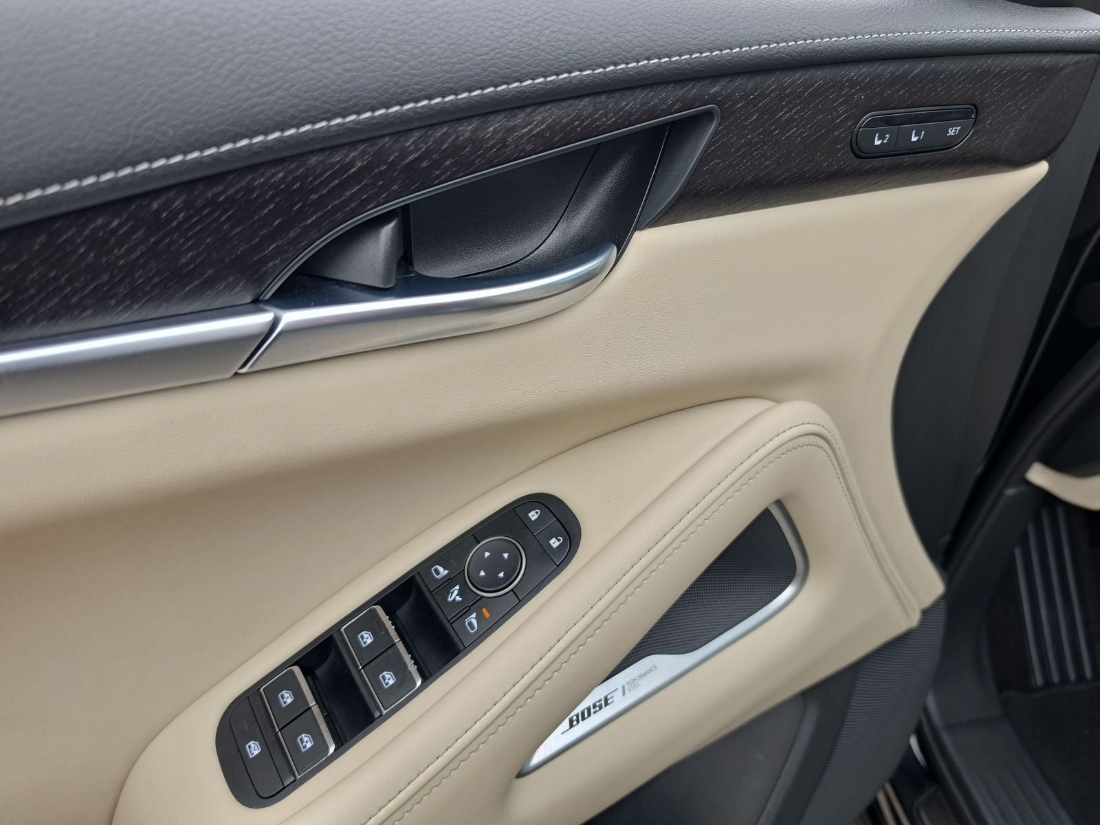 2023 INFINITI QX60 SENSORY AWD