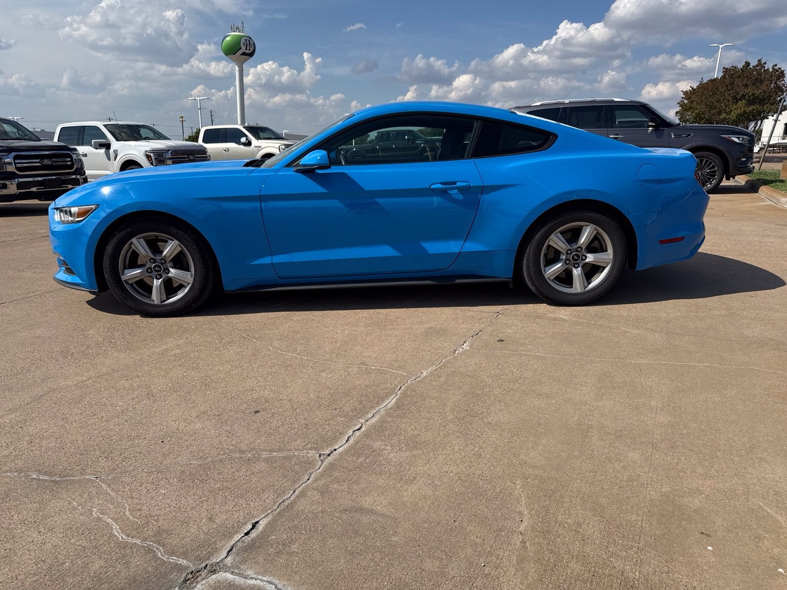 2017 Ford Mustang V6