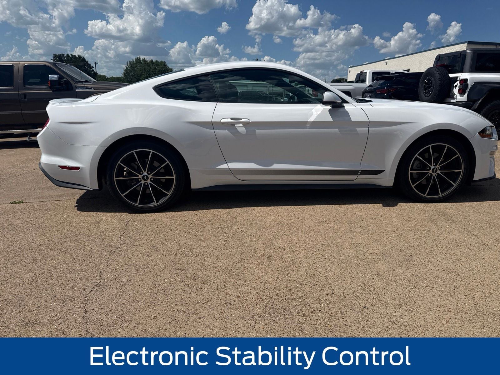 2020 Ford Mustang EcoBoost