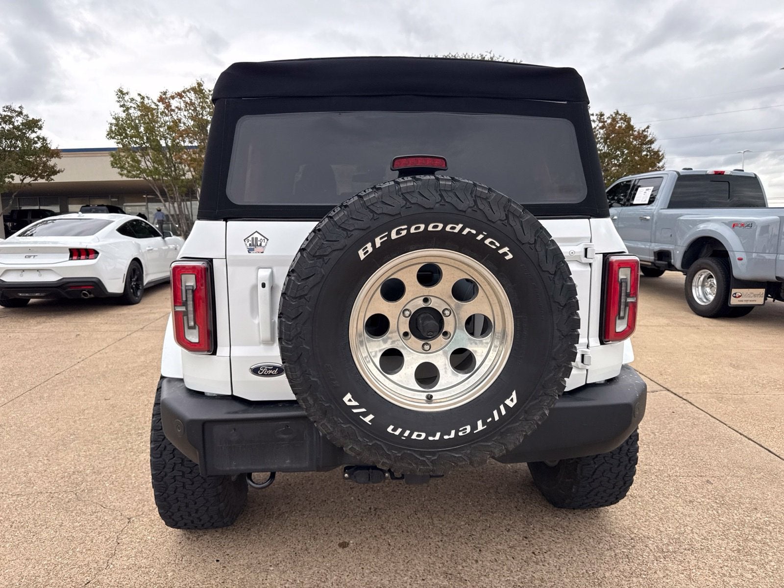 2024 Ford Bronco Outer Banks