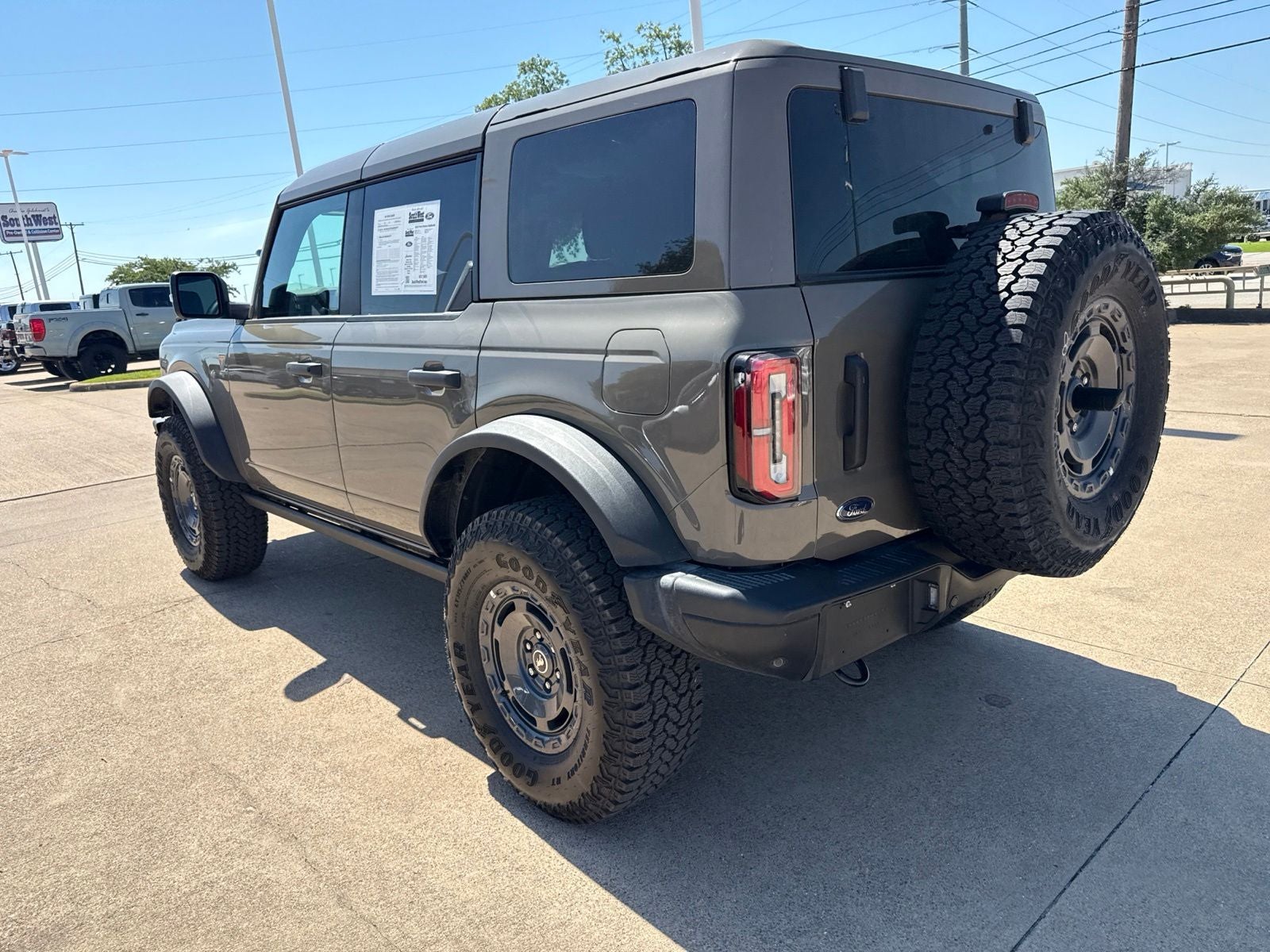 2025 Ford Bronco Badlands