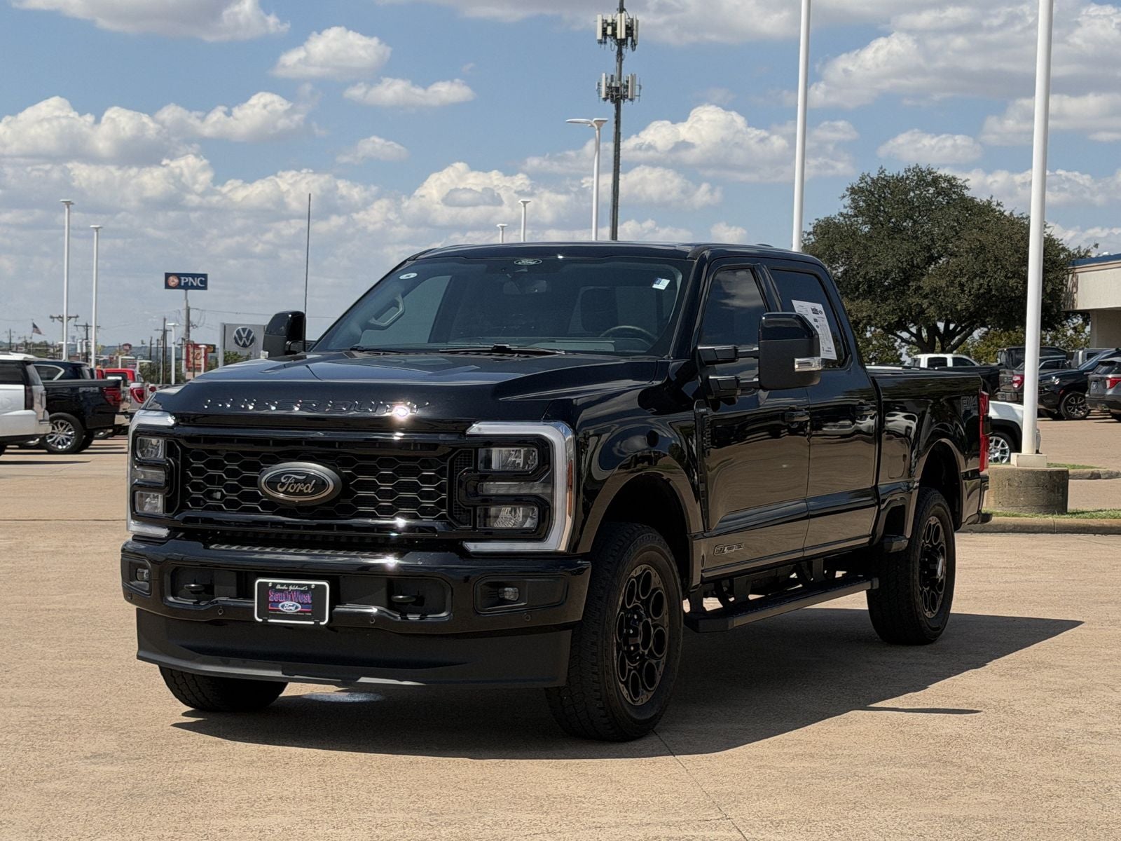 2025 Ford F-250SD F-250® Lariat®