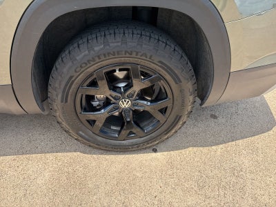 2024 Volkswagen Atlas 2.0T Peak Edition SE w/Technology
